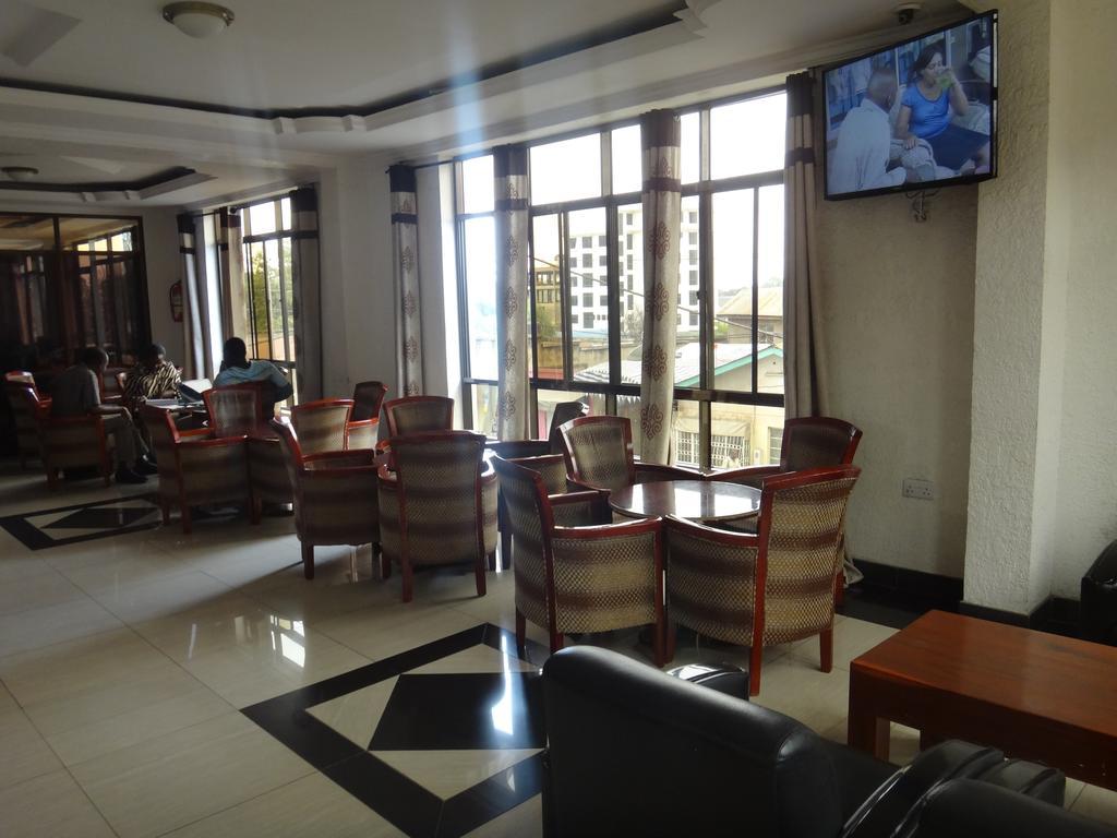 Premier Palace Hotel Аруша Екстер'єр фото